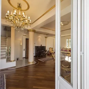 villa-puccini-bed-breakfast.it-lombardy.com/